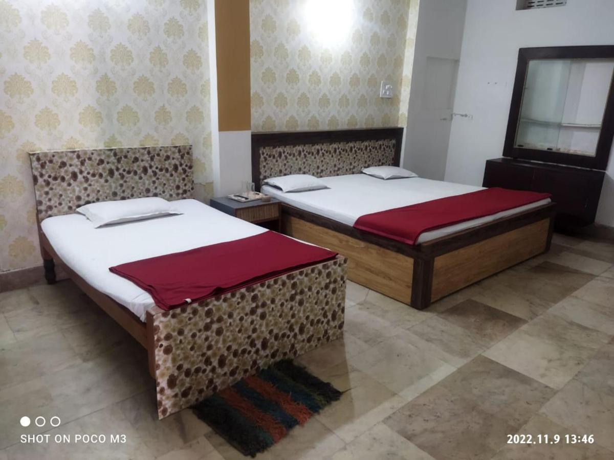 Hotel Well Inn 普里 外观 照片