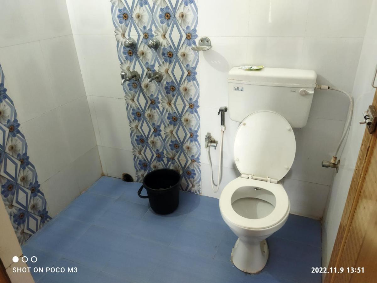 Hotel Well Inn 普里 外观 照片