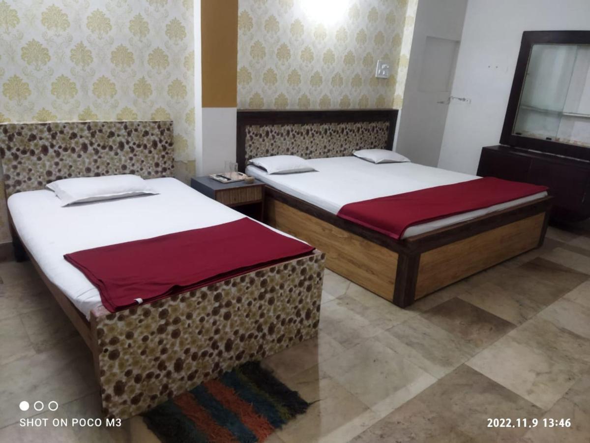Hotel Well Inn 普里 外观 照片